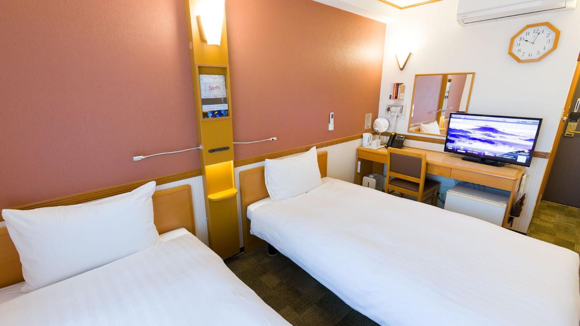 Toyoko Inn Yamagata-Eki Nishi-Guchi Yamagata  Room photo