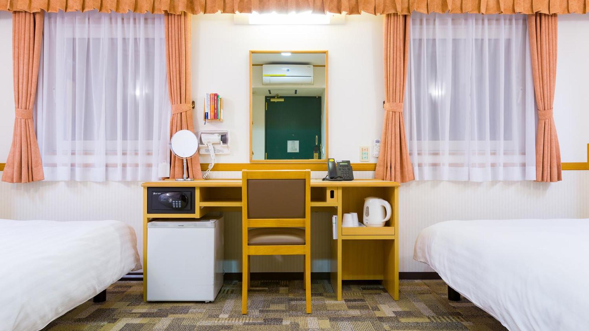 Toyoko Inn Yamagata-Eki Nishi-Guchi Yamagata  Room photo